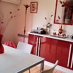 à Saint-aygulf Avec Jardin Privé *