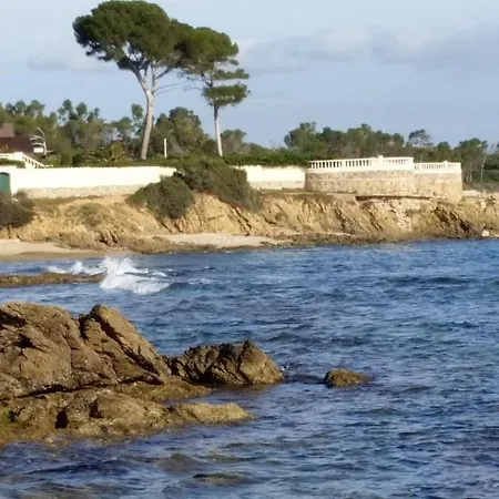 à Saint-aygulf Avec Jardin Privé * Saint Aygulf