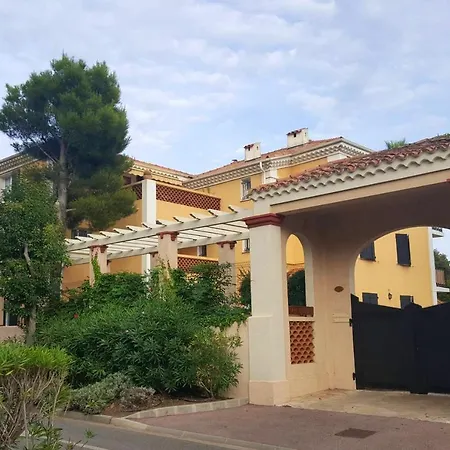 Apartamento à Saint-aygulf Avec Jardin Privé Saint Aygulf