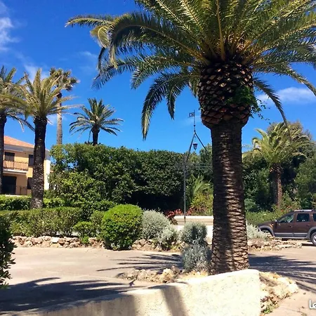 à Saint-aygulf Avec Jardin Privé Apartamento Saint Aygulf
